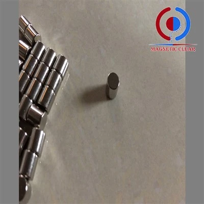 Magnet de neodim 2x2x1
